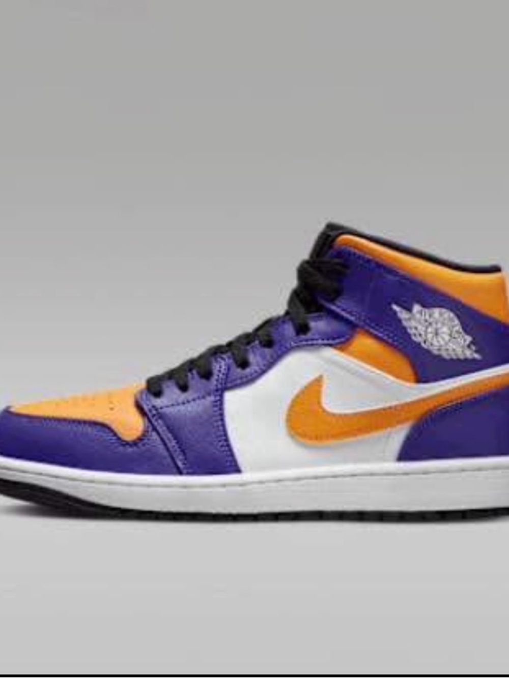 🔥 Men’s Air Jordan 1 Mid – Size 13 🔥